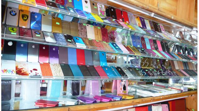 Cách mở cửa hàng phụ kiện điện thoại “một vốn bốn lời”