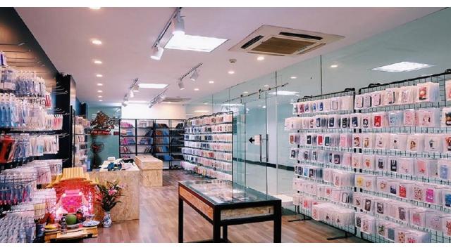 Xưởng phụ kiện – Nơi dành cho những tín đồ yêu thích “trang trí” cho điện thoại